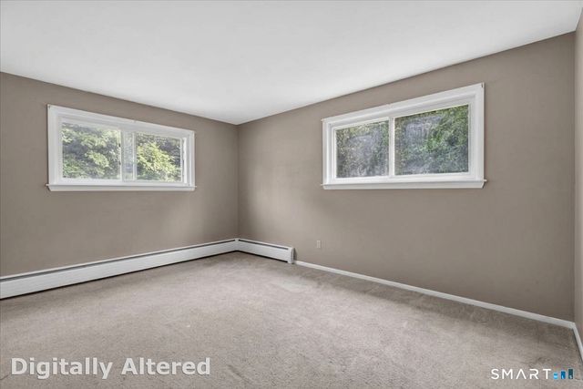 6 Paugussett Road, Newtown, CT 06482