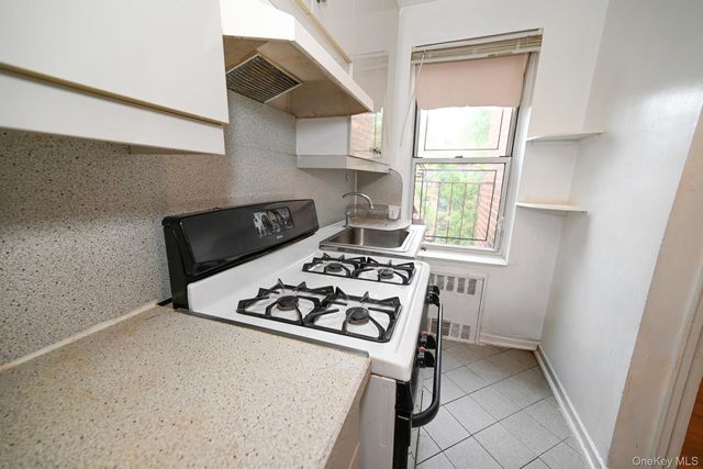 105-21 66th Avenue 5B, Forest Hills, NY 11375