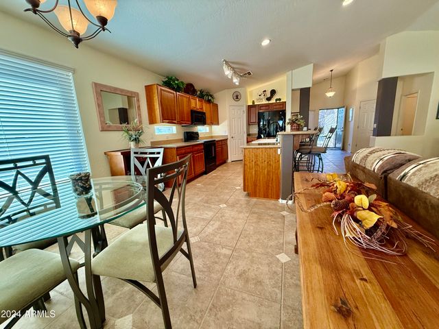 24 N Pamplona Lane, Casa Grande, AZ 85194