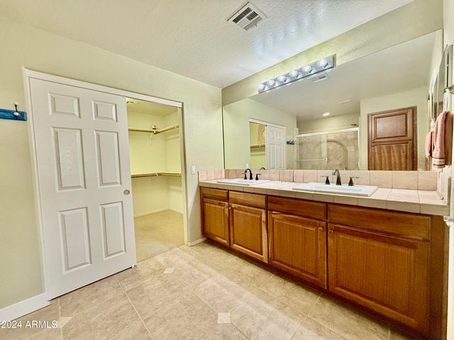 24 N Pamplona Lane, Casa Grande, AZ 85194