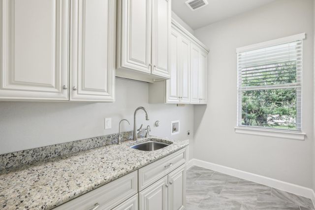 124 Dreaming Plum LN, San Marcos, TX 78666