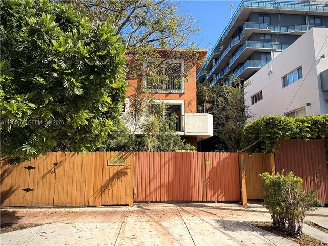 1611 SW 2nd Ct AA112, Miami, FL 33129