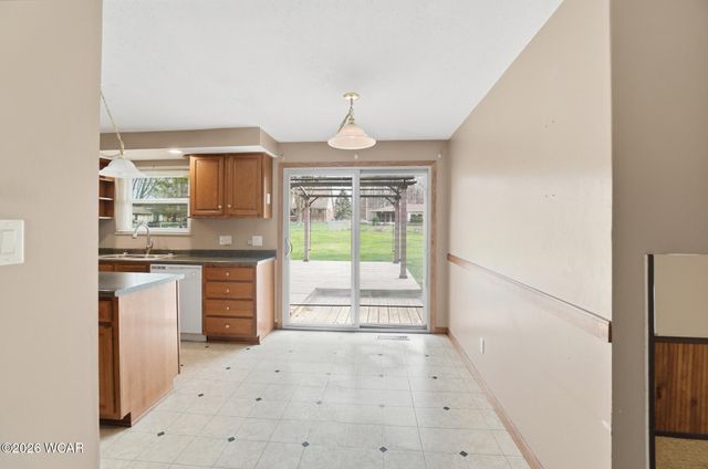 2143 Odema Drive, Lima, OH 45806