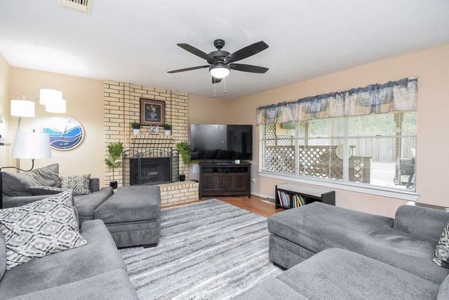 3643 Timothy Lane, Richmond, TX 77406