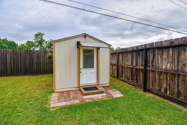 3643 Timothy Lane, Richmond, TX 77406