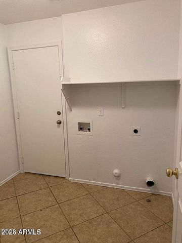 3427 E DERRINGER Way, Gilbert, AZ 85297