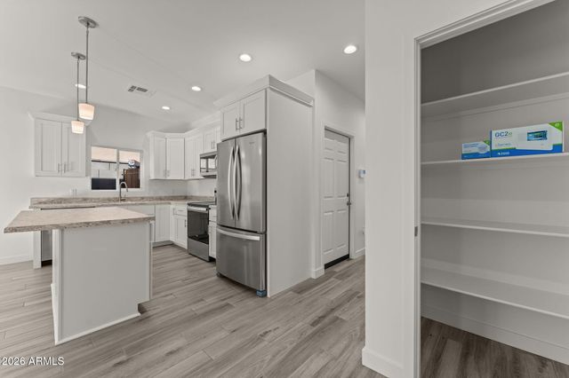 795 N DON FRANK Lane, Wickenburg, AZ 85390