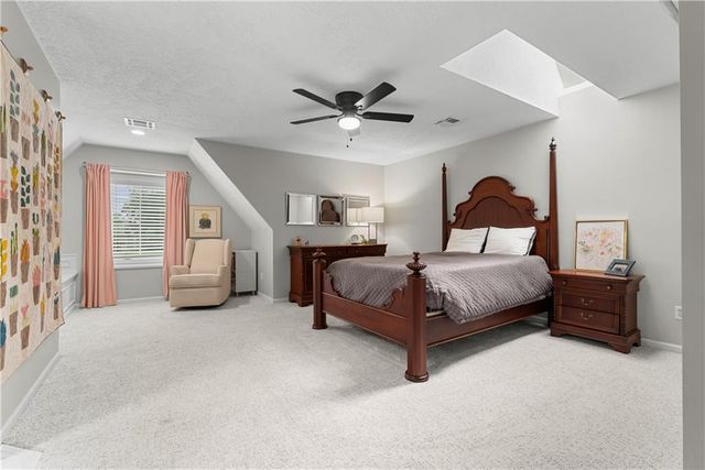 1105 NE Moss Point Road, Lee's Summit, MO 64064
