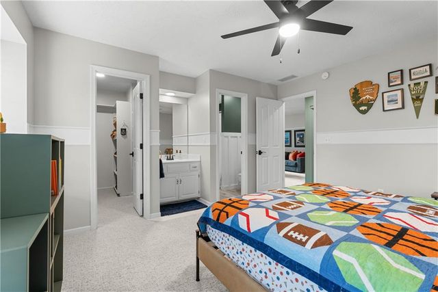 1105 NE Moss Point Road, Lee's Summit, MO 64064