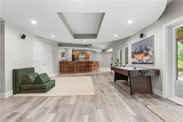 1105 NE Moss Point Road, Lee's Summit, MO 64064