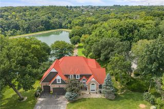 1105 NE Moss Point Road, Lee's Summit, MO 64064