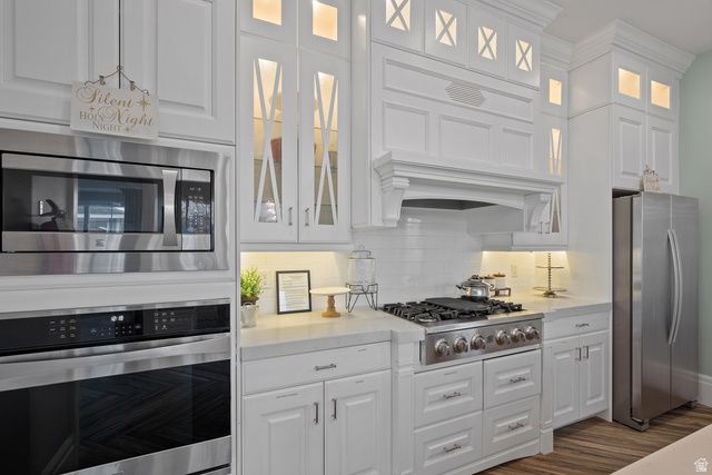 10489 S HARVEST GLORY DR, South Jordan, UT 84095