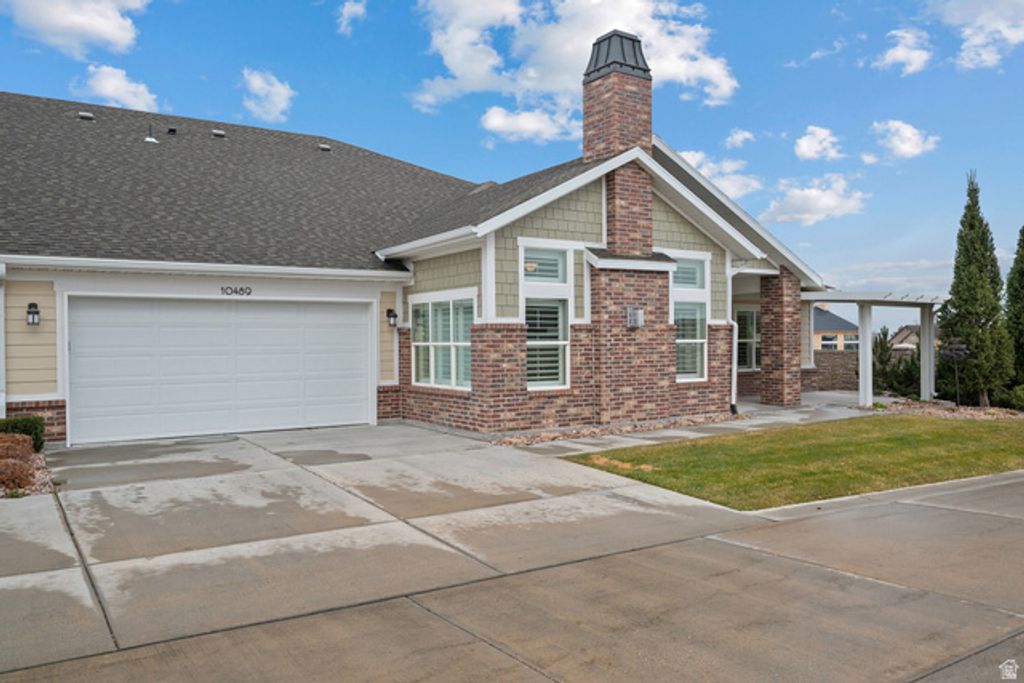 10489 S HARVEST GLORY DR, South Jordan, UT 84095