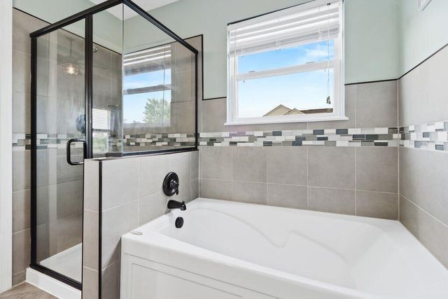 1635 England Drive, Columbus, OH 43240