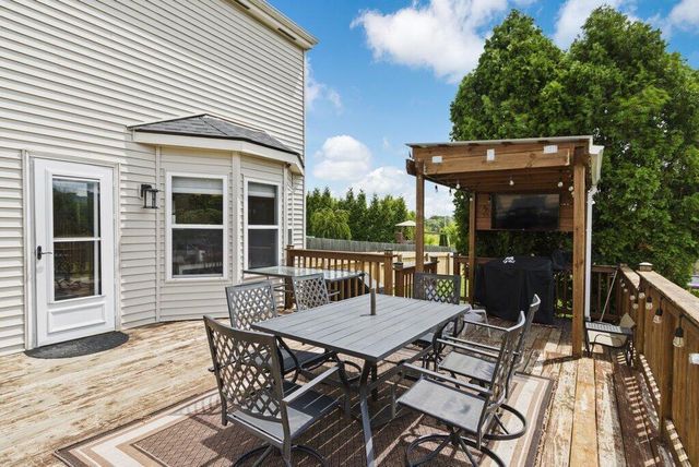 1635 England Drive, Columbus, OH 43240