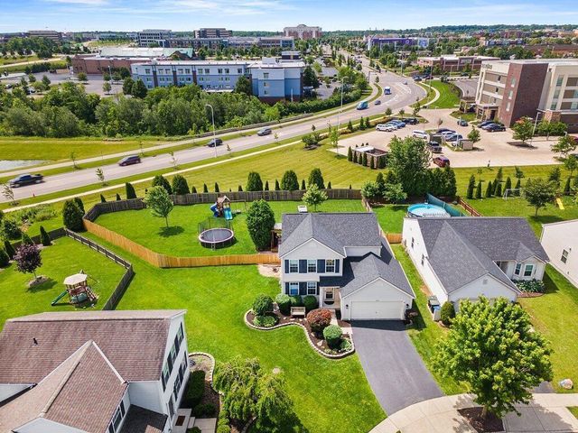 1635 England Drive, Columbus, OH 43240
