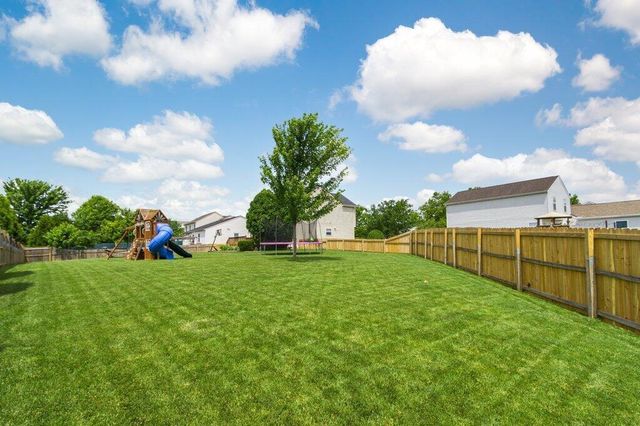 1635 England Drive, Columbus, OH 43240