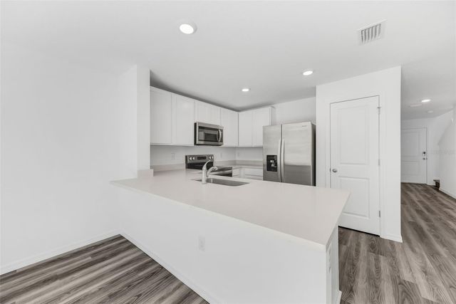 1011 SPOTTED EGRET LOOP, Ruskin, FL 33570