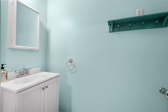 2905 S Surrey Loop, Kingman, AZ 86401