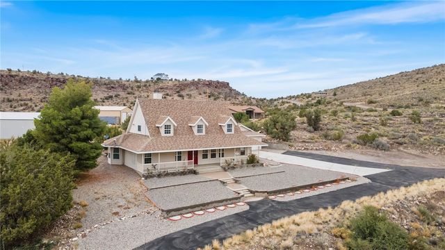 2905 S Surrey Loop, Kingman, AZ 86401