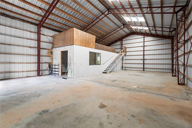 2905 S Surrey Loop, Kingman, AZ 86401