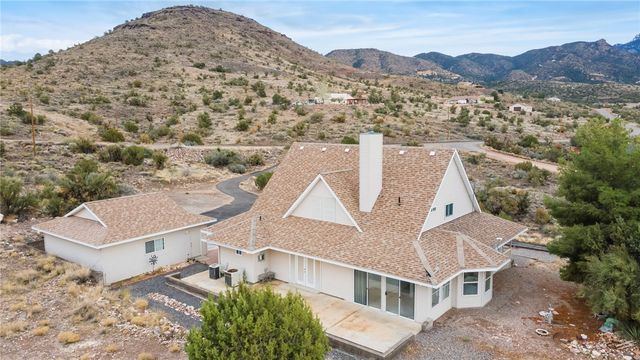 2905 S Surrey Loop, Kingman, AZ 86401