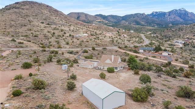 2905 S Surrey Loop, Kingman, AZ 86401