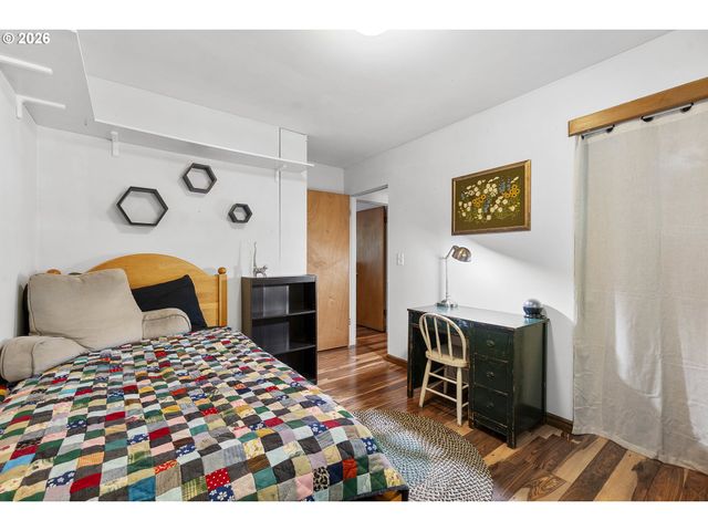 2032 Se 147TH Ave, Portland, OR 97233