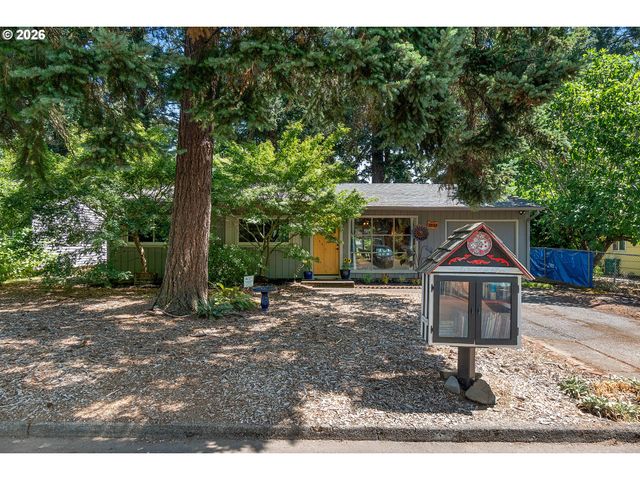 2032 Se 147TH Ave, Portland, OR 97233