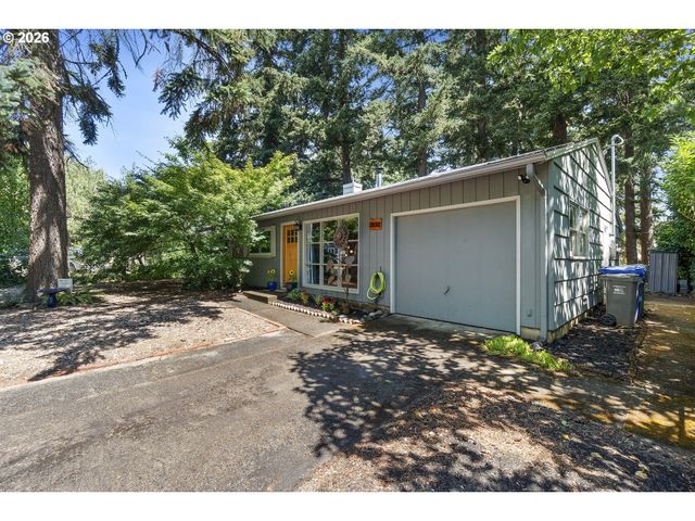 2032 Se 147TH Ave, Portland, OR 97233
