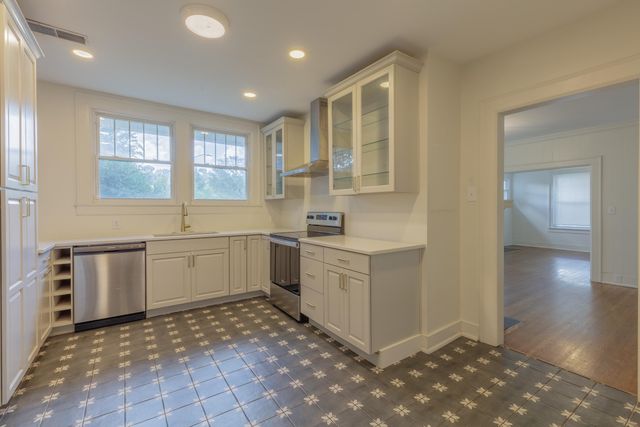 2403 Bailey Avenue, Chattanooga, TN 37404
