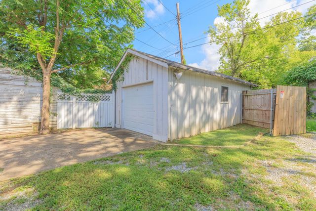 2403 Bailey Avenue, Chattanooga, TN 37404