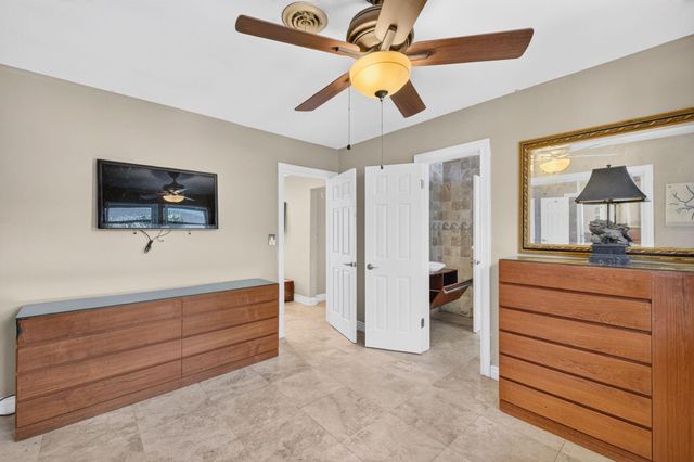 5581 NE 28TH Avenue, Fort Lauderdale, FL 33308