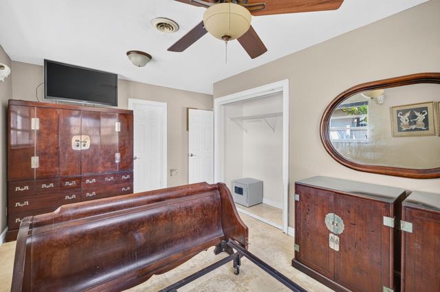 5581 NE 28TH Avenue, Fort Lauderdale, FL 33308