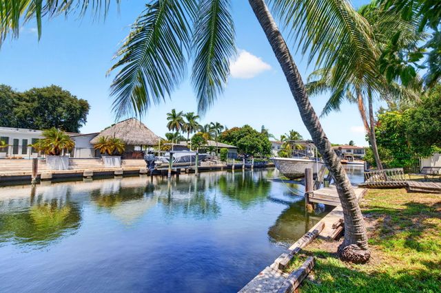 5581 NE 28TH Avenue, Fort Lauderdale, FL 33308
