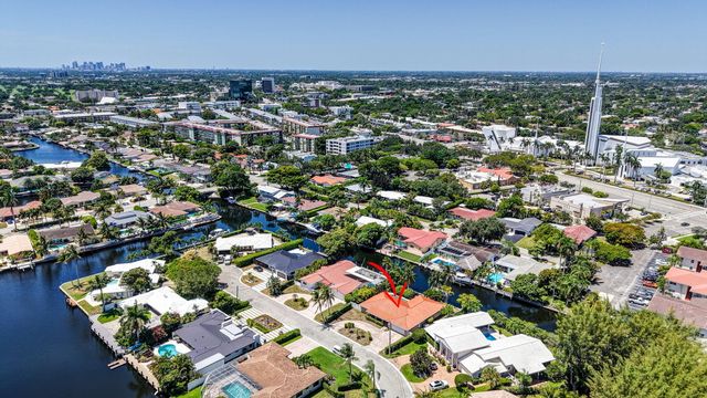 5581 NE 28TH Avenue, Fort Lauderdale, FL 33308