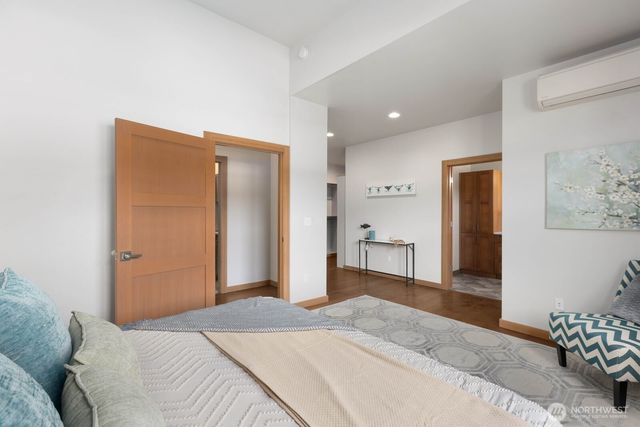 2181 Mariner Beach Drive, Oak Harbor, WA 98277