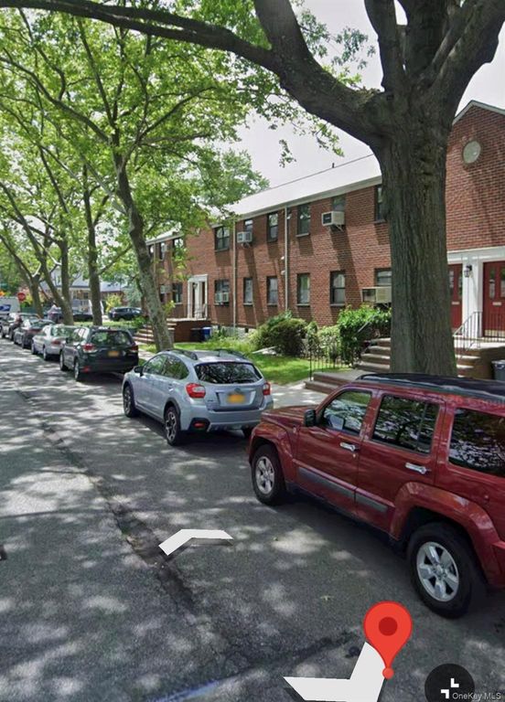 18-06 169 Street 2Fl, Whitestone, NY 11357