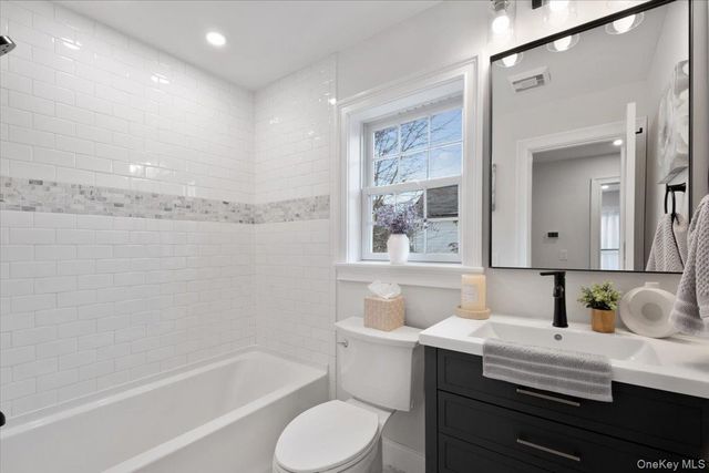32 Ackerman Street, Beacon, NY 12508