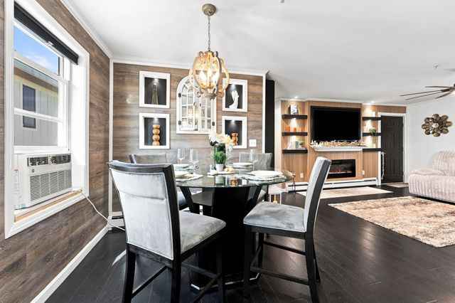 20 Cable Ave 16, Salisbury, MA 01952