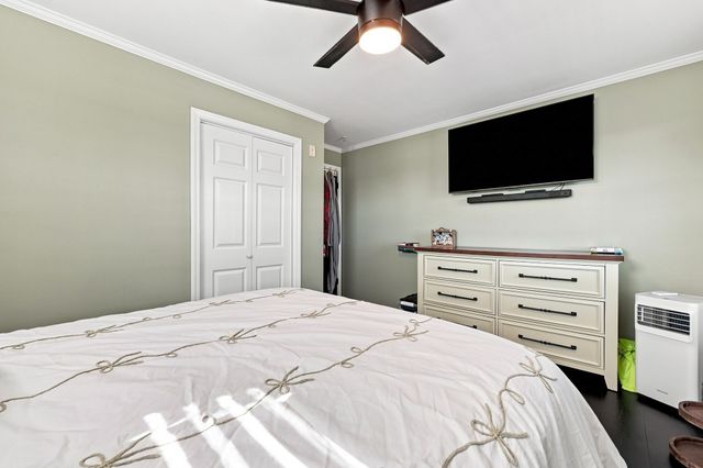 20 Cable Ave 16, Salisbury, MA 01952