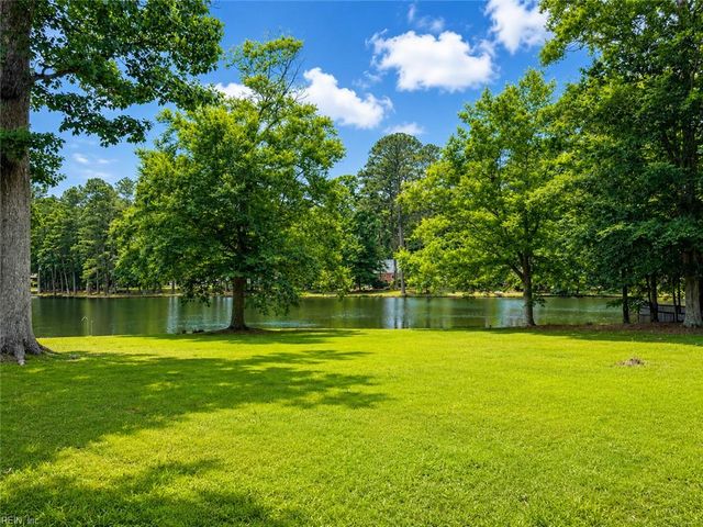 113 Beechwood DR, Franklin, VA 23851