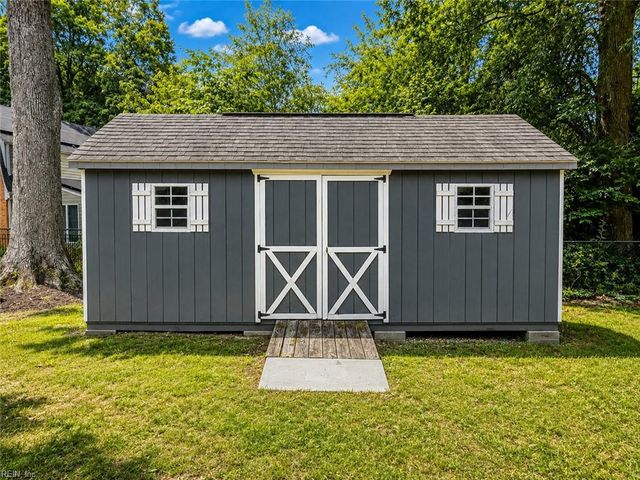 113 Beechwood DR, Franklin, VA 23851