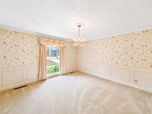 113 Beechwood DR, Franklin, VA 23851