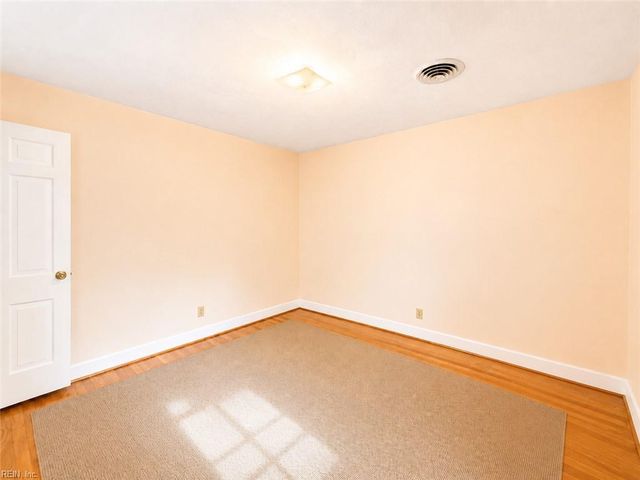 113 Beechwood DR, Franklin, VA 23851