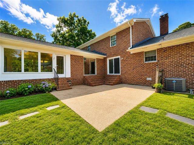 113 Beechwood DR, Franklin, VA 23851