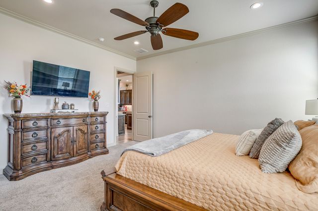 105 N Hadley Road, Godley, TX 76044