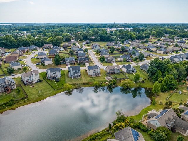 622 Willowtree Way, Lyman, SC 29365