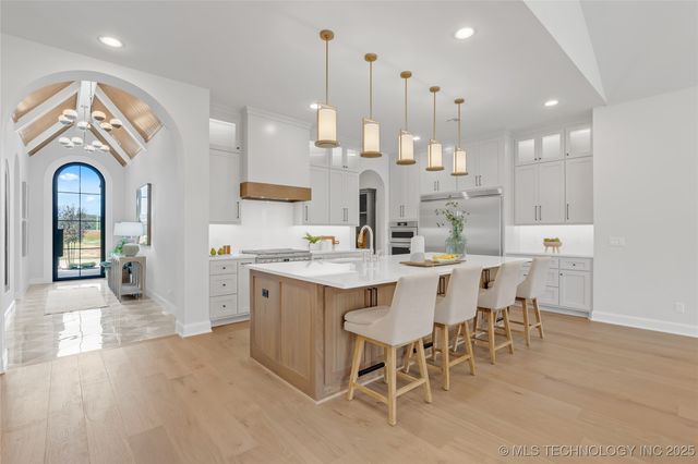 11922 S Vandalia Avenue, Tulsa, OK 74137