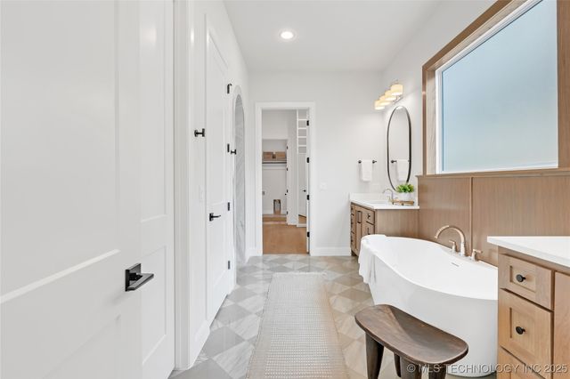 11922 S Vandalia Avenue, Tulsa, OK 74137